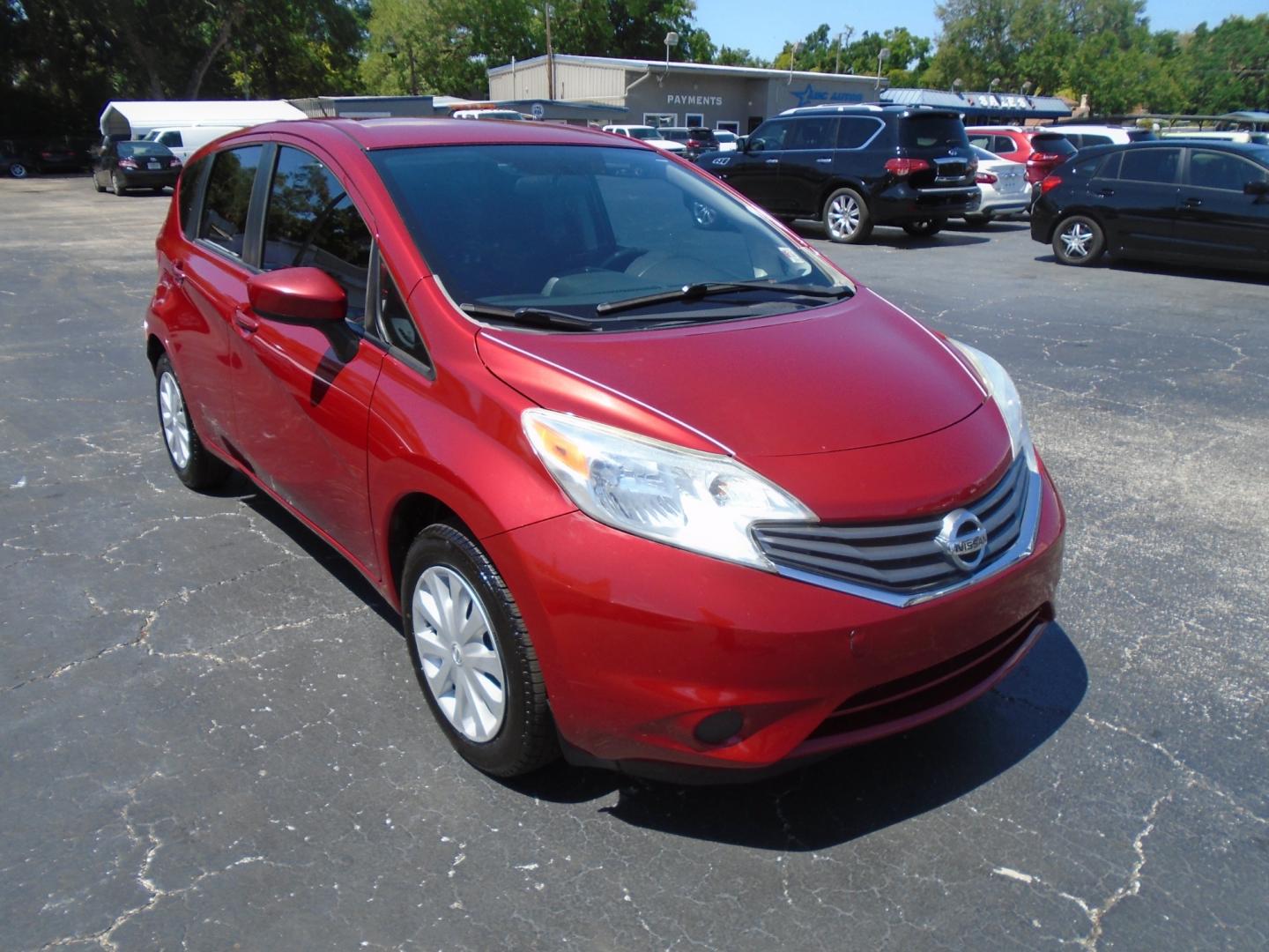 2015 Nissan Versa Note S 5MT (3N1CE2CP7FL) with an 1.6L L4 DOHC 16V engine, 5-Speed Manual transmission, located at 6112 N Florida Avenue, Tampa, FL, 33604, (888) 521-5131, 27.954929, -82.459534 - Photo#2